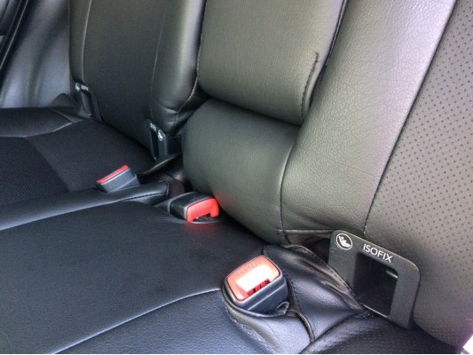 Каркасные авточехлы на Toyota RAV 4 CA40 Каркасные авточехлы на Toyota RAV 4 CA40